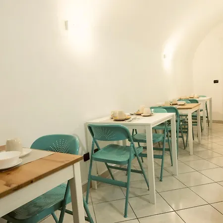 Alojamento de Acomodação e Pequeno-almoço La Chiostrina Al Vaticano 3*