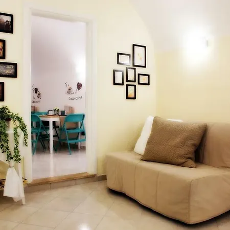 La Chiostrina Bed & Breakfast *