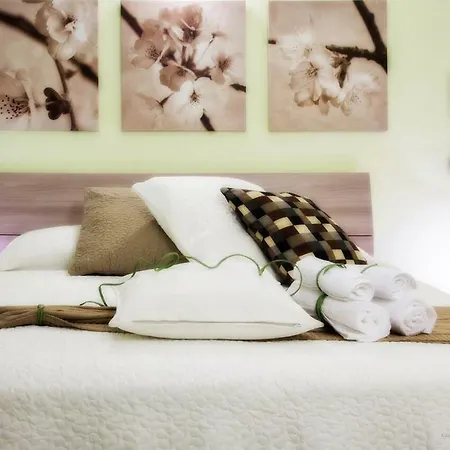 La Chiostrina Bed & Breakfast *